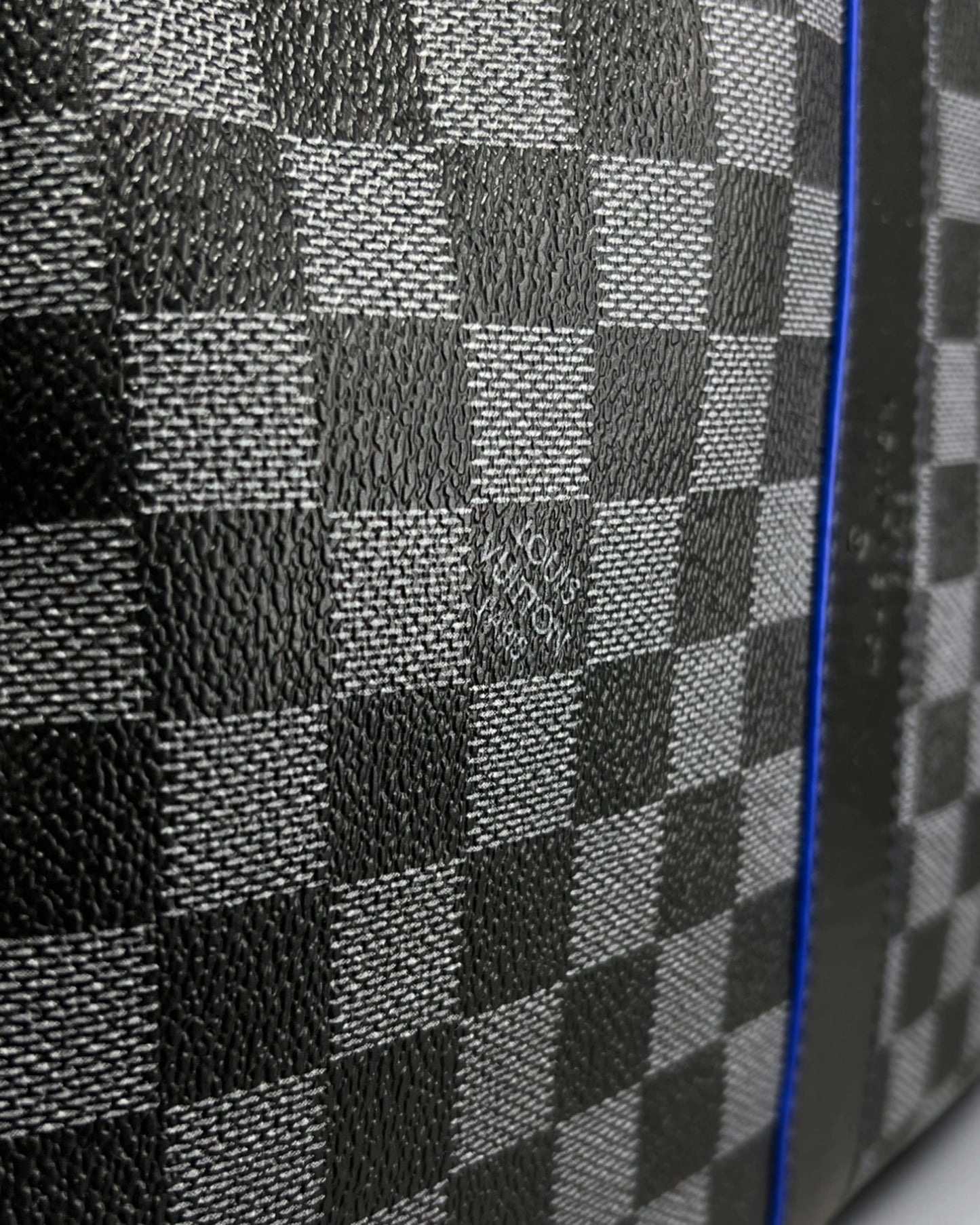 Louis Vuitton - Damier Duffle Bag - Black