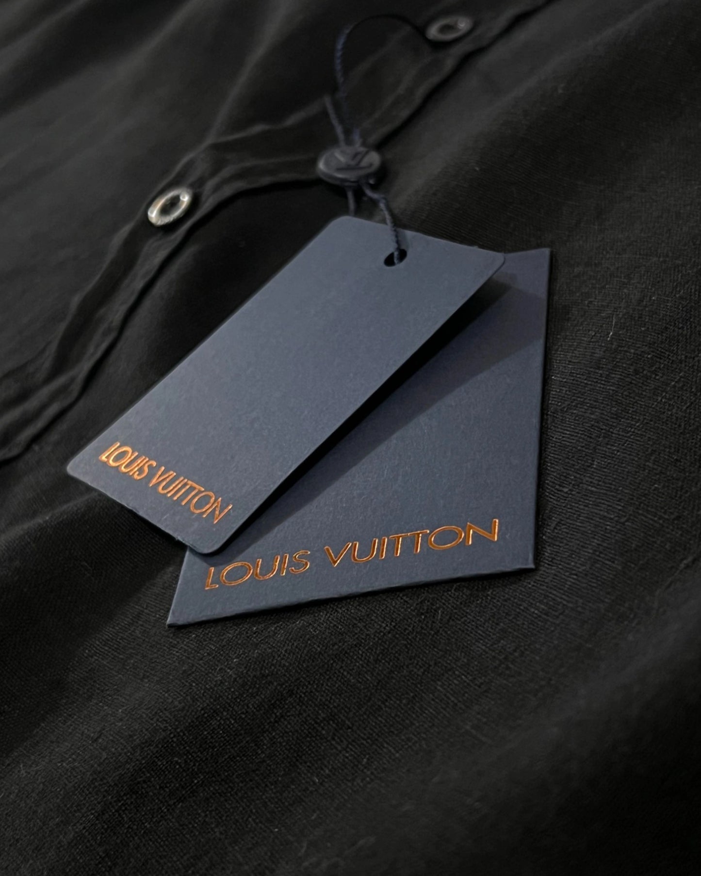 Louis Vuitton - Metal LV Linen Shirt - Black
