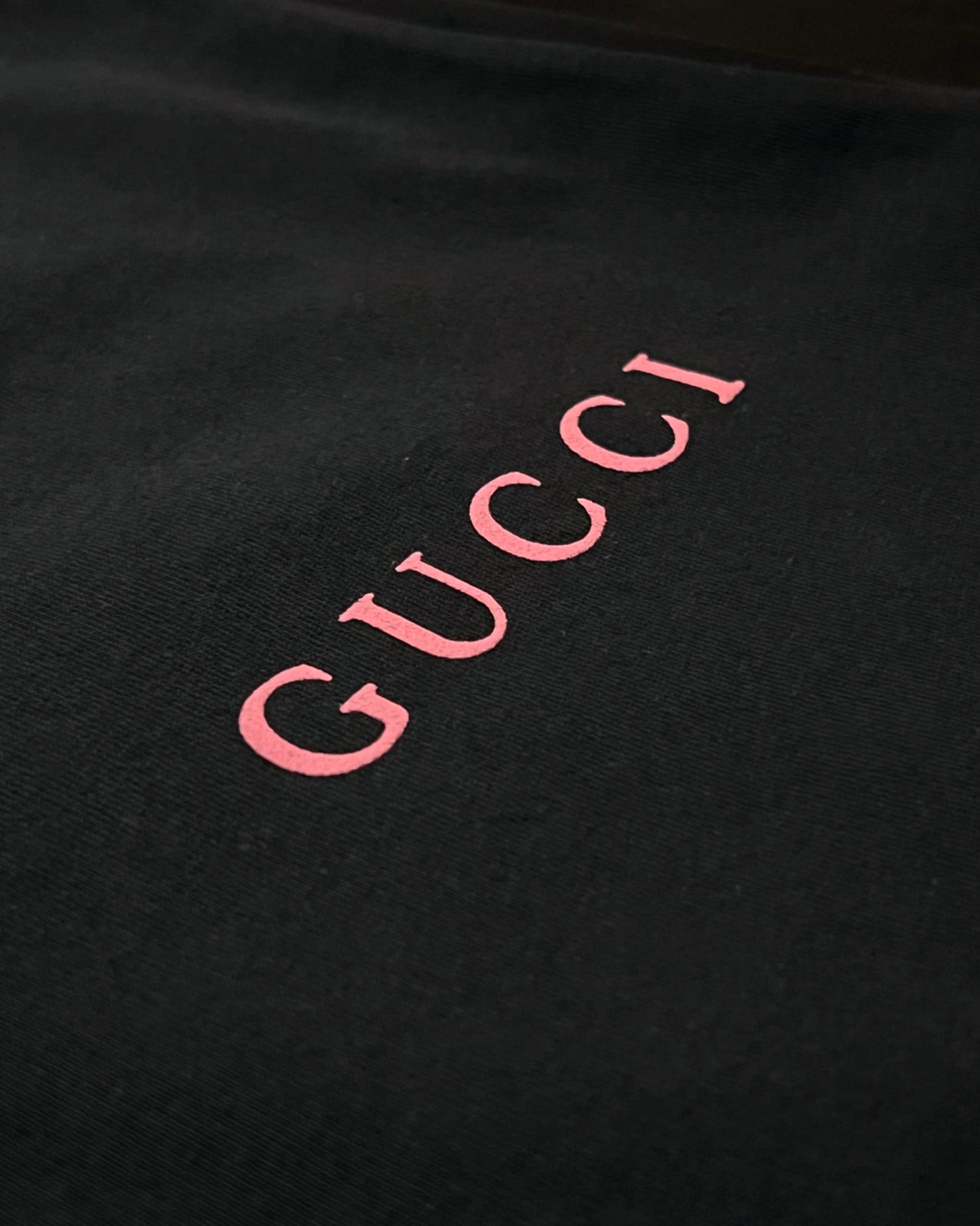 Gucci - Pink Logo T-Shirt - Black