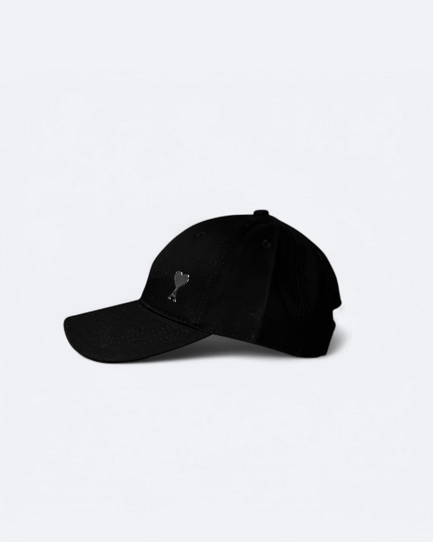 AMI - Silver Heart Cap - Black