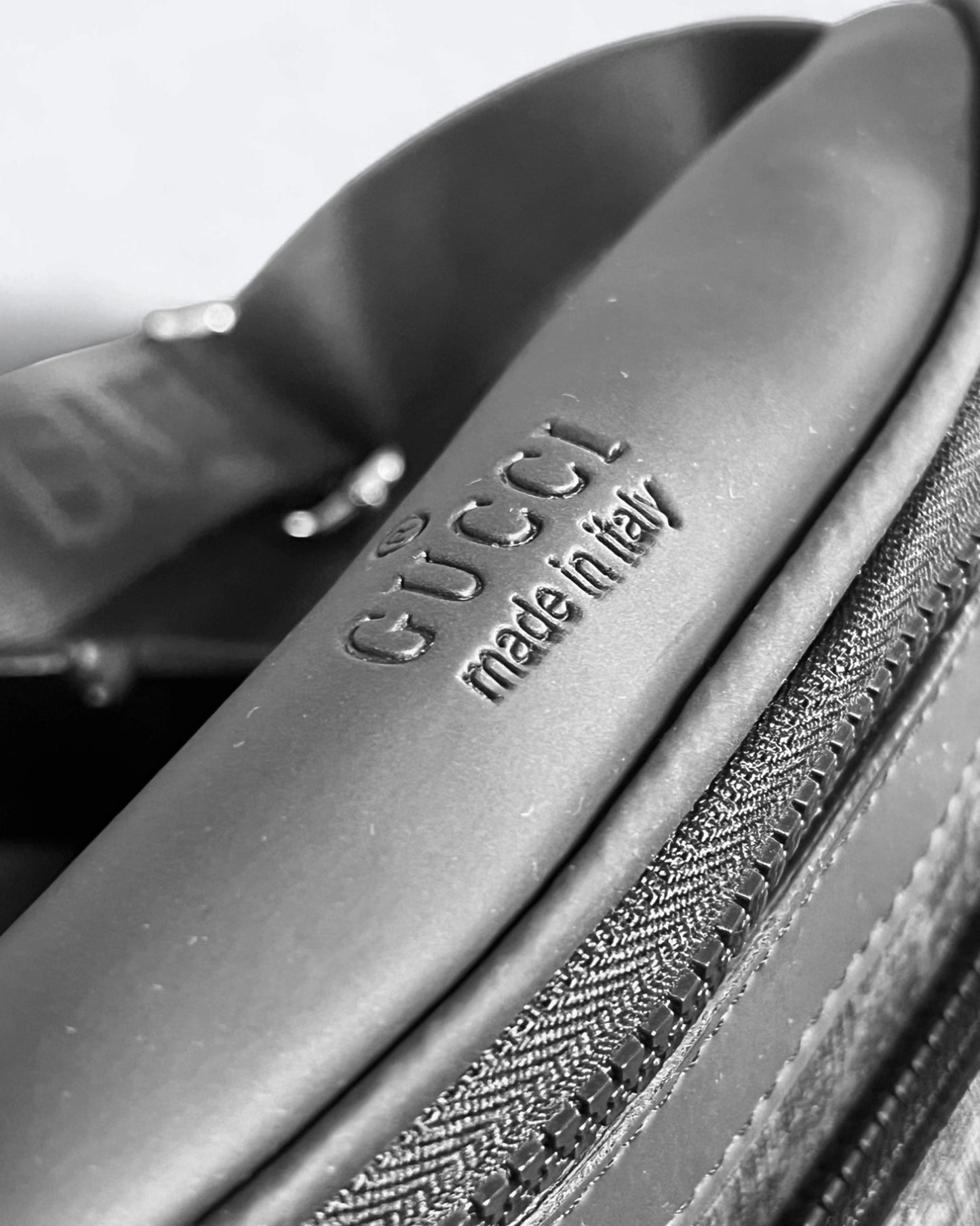 GC - GG Canvas Crossbody Bag - Black