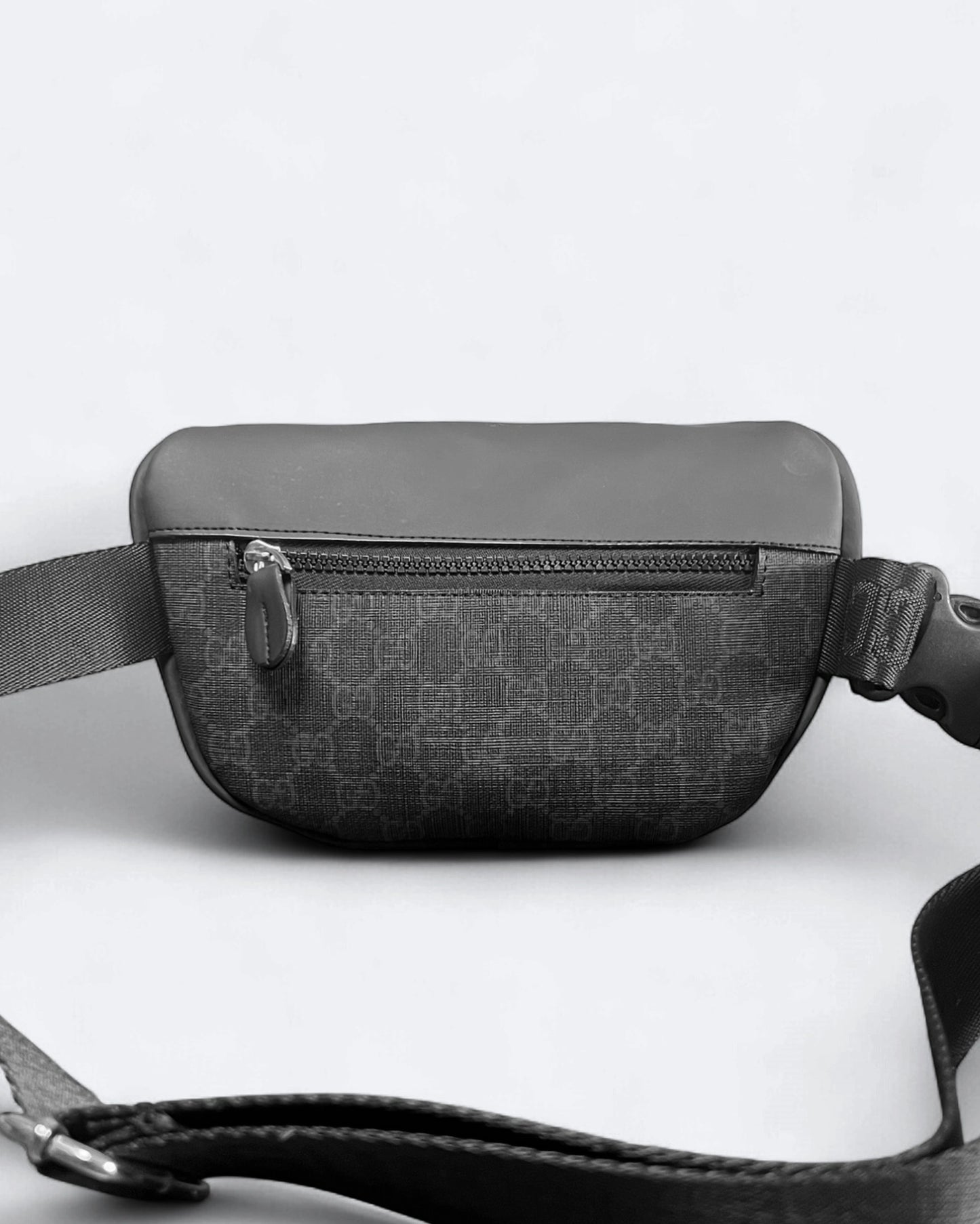 GC - GG Canvas Crossbody Bag - Black