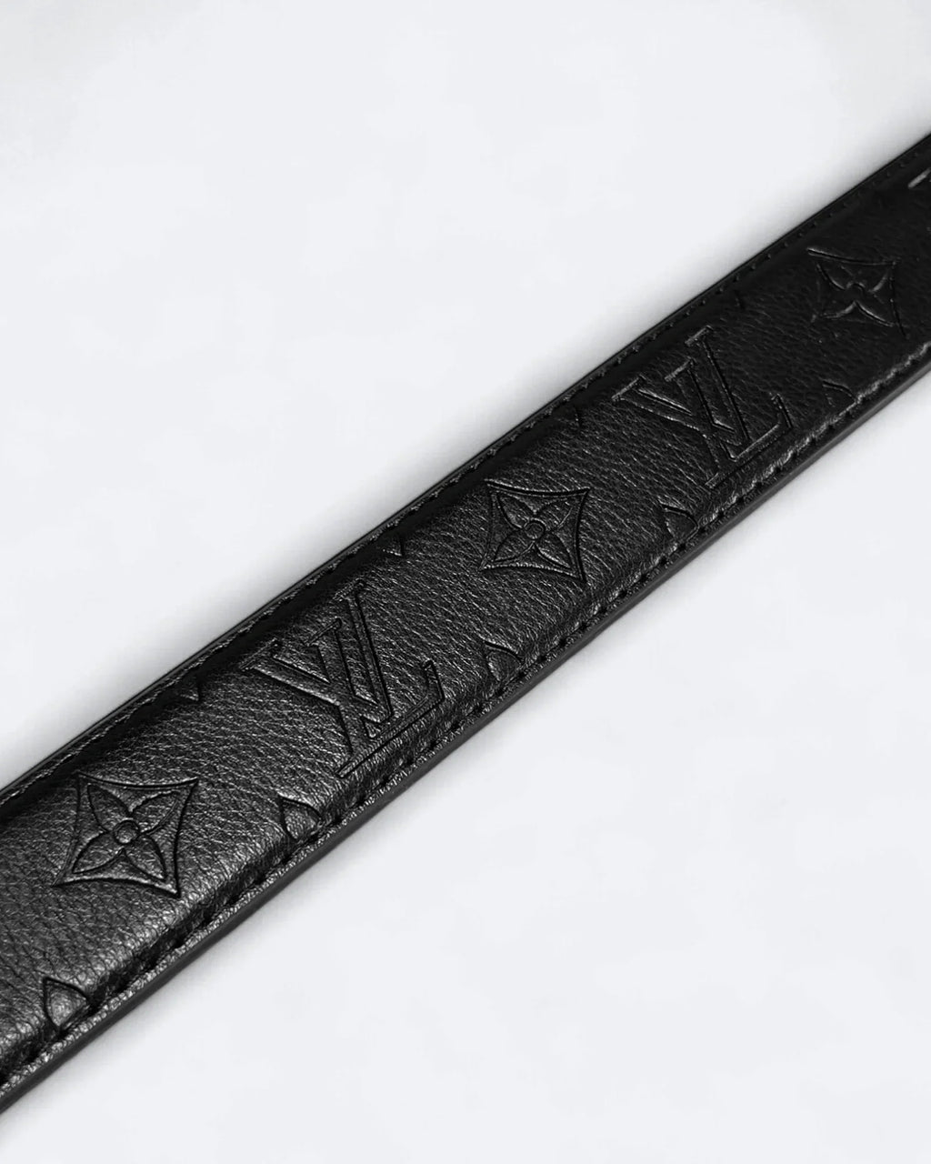 Louis Vuitton - LV Embossed Pattern Belt - Silver